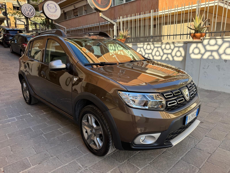 auto_scheda.php?IDVEICOLO=AS2135