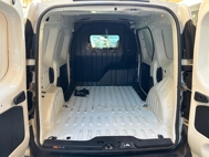 VA_2011_12.jpg?AUTO_VEICOLIPage=5&IDVEICOLO=AS2011